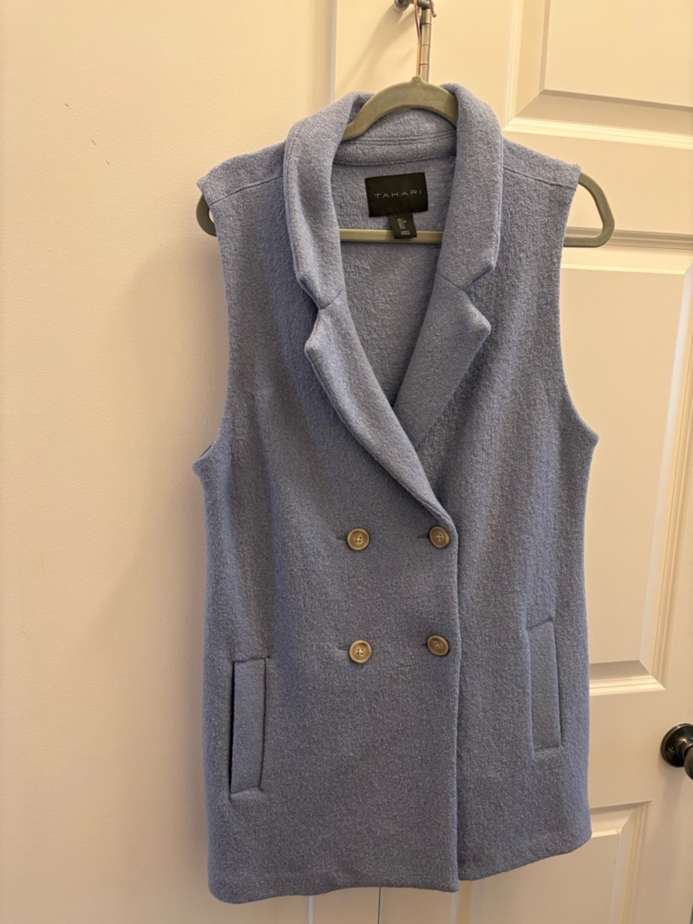 Tahari Lavender Double-Breasted Sleeveless Vest